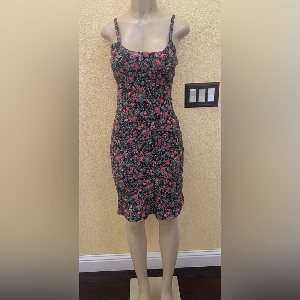 Sunday Best Aritzia floral print dress size XS